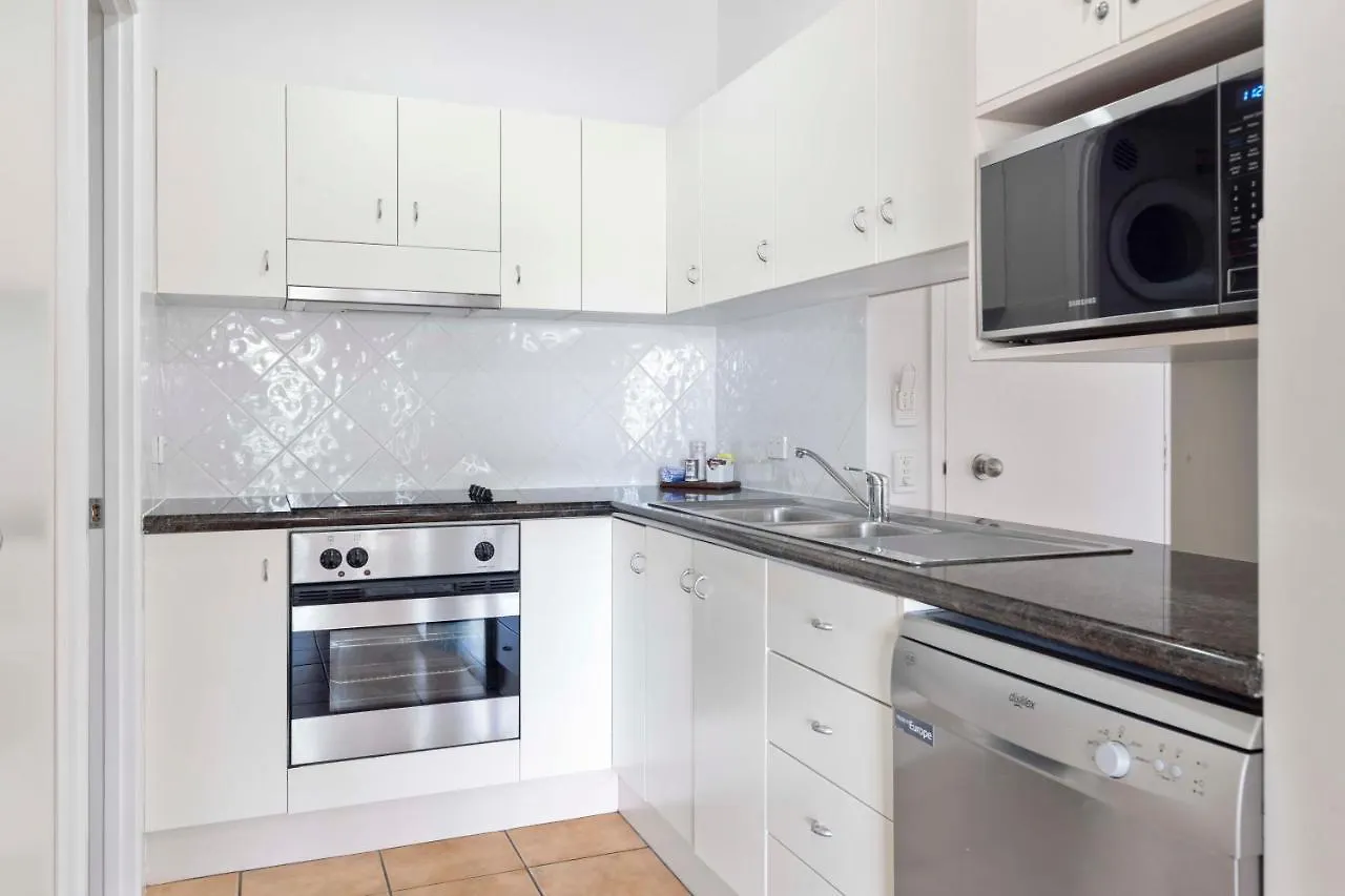 Rimini Holiday Apartments Noosaville 4*,